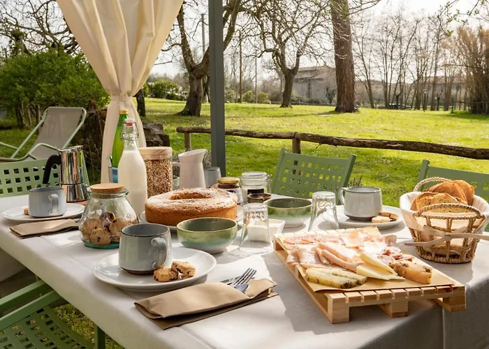 L'accolta 아파트 투오로술트라시메노