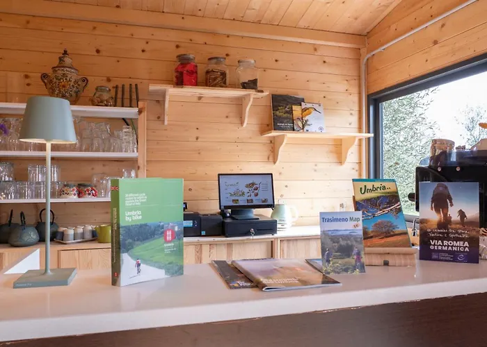 L'accolta 아파트 투오로술트라시메노